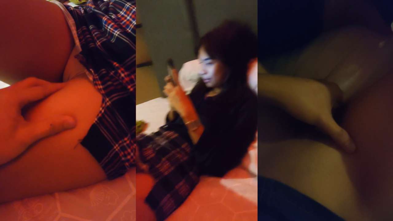 Habang Tutok sa Tiktok Hindi Naman Nakapagpigil Ang Aking Daliri Upang Tumusok