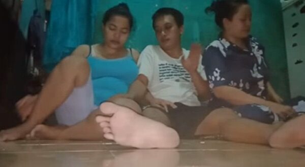 Pinagbati ni Ambet ang kanyang Asawa at kanyang Kabit